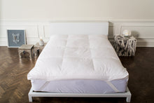 Load image into Gallery viewer, Ultra-comfort vegan down mattress topper
